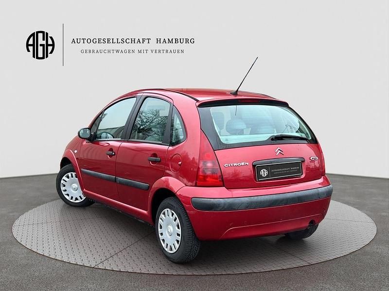 Gebraucht Citroën C3 73 PS (53 kW) 2002 Rot Limousine