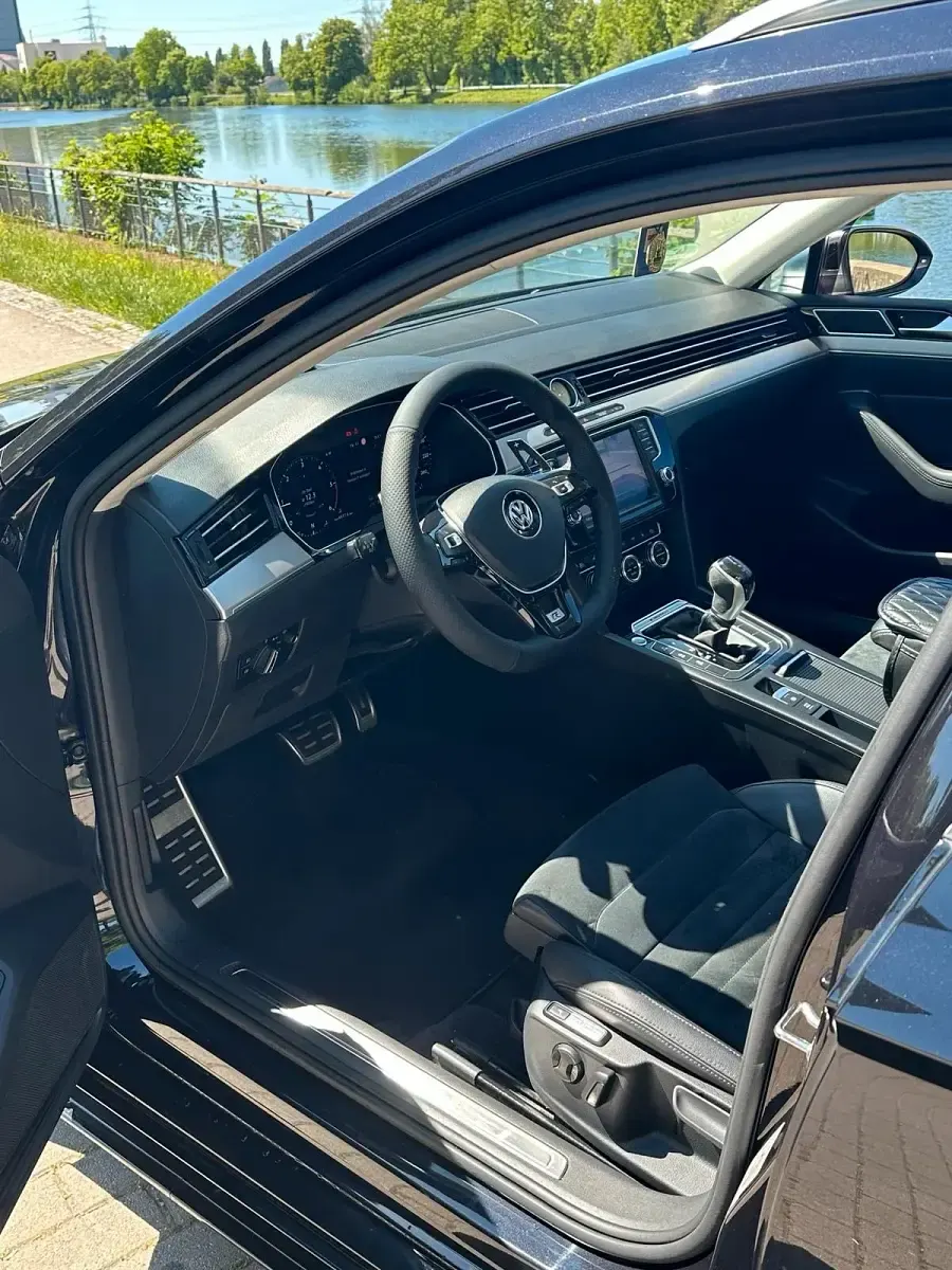 Gebraucht VW Passat 240 PS (176 kW) 2017 Schwarz Kombi