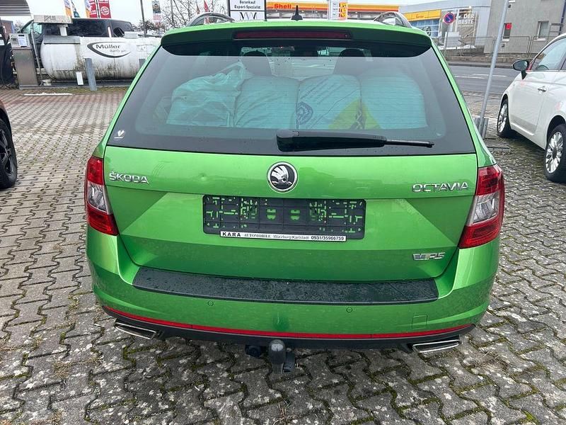 Gebraucht Skoda Octavia RS 184 PS (135 kW) 2014 Grün Kleinwagen