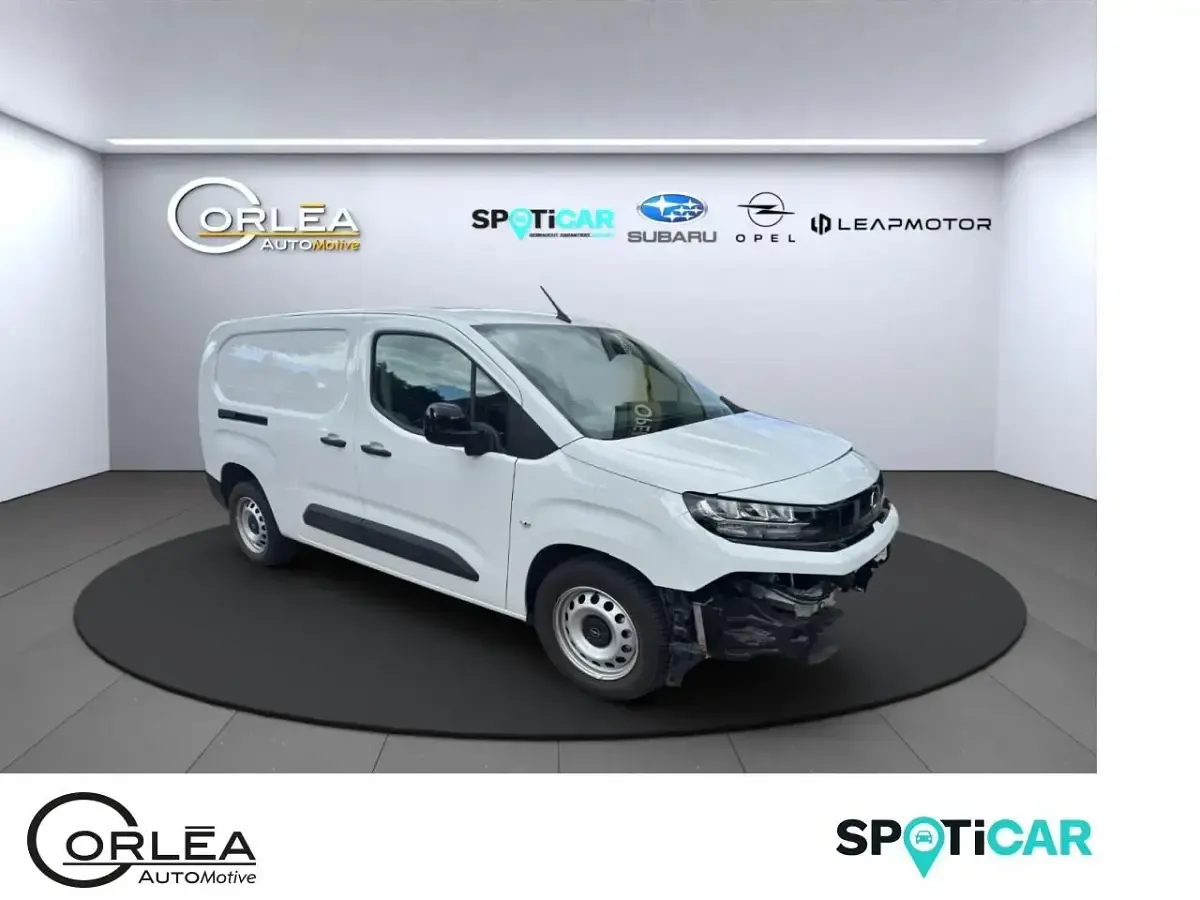 Gebraucht Opel Combo Basis 131 PS (96 kW) 2025 Van / Kleinbus