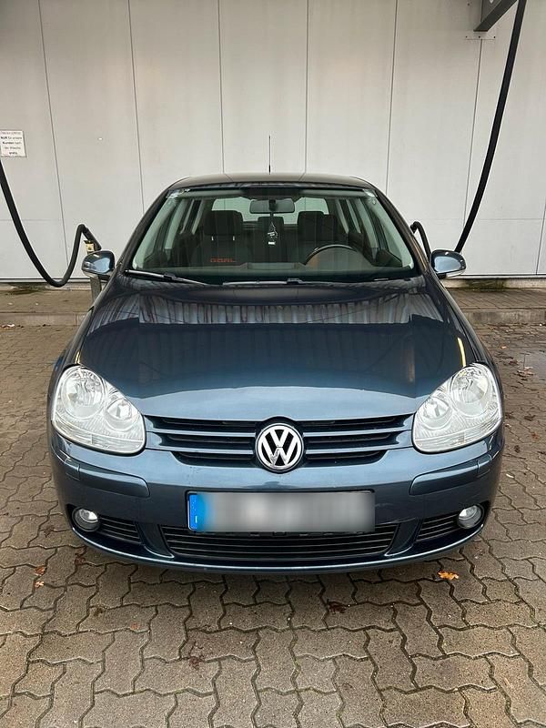 Blau Gebraucht 2006 VW Golf IV Kleinwagen | 1.495 € (Superpreis) - Bild 1/4