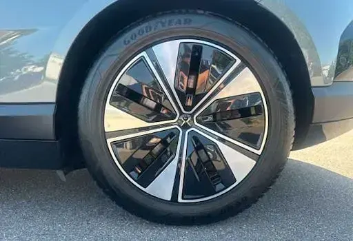 Gebraucht Polestar 4 Plus 200 kW (272 PS) 2025 Grau SUV