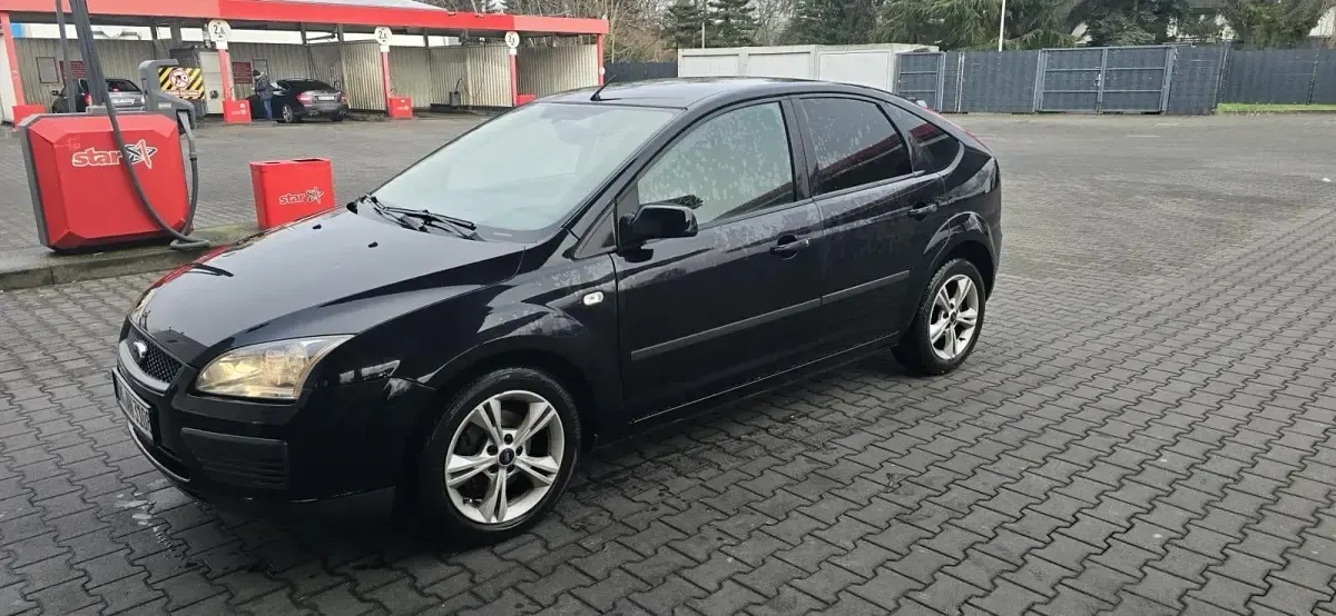 Gebraucht Ford Focus 101 PS (74 kW) 2007 Schwarz Limousine