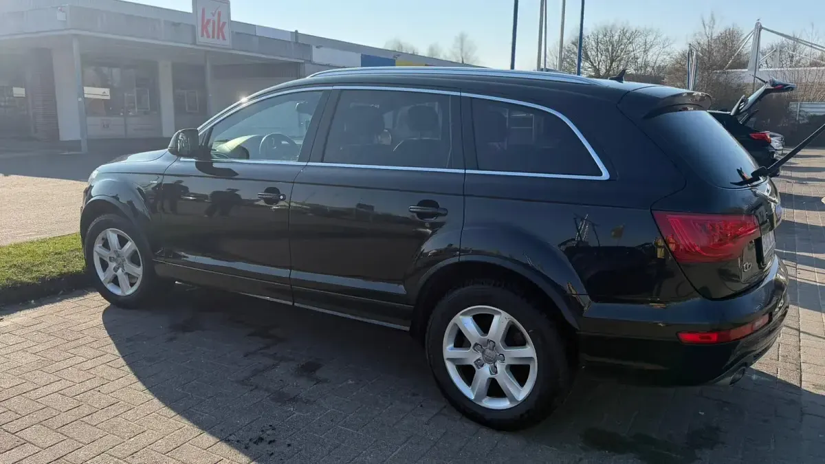 Gebraucht Audi Q7 270 PS (198 kW) 2014 Schwarz SUV