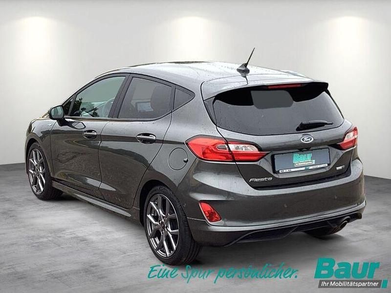 Gebraucht Ford Fiesta 125 PS (91 kW) 2023 Magnetic grau metallic (metallic) Kleinwagen