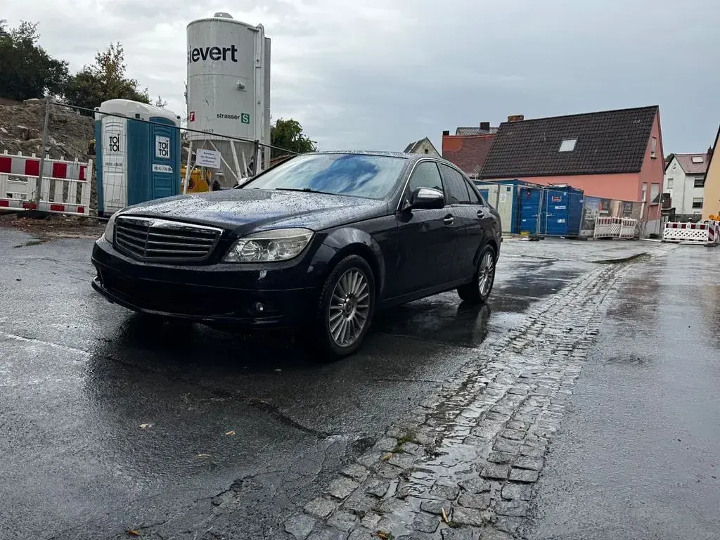 Gebraucht Mercedes C220 170 PS (125 kW) 2007 Blau Limousine