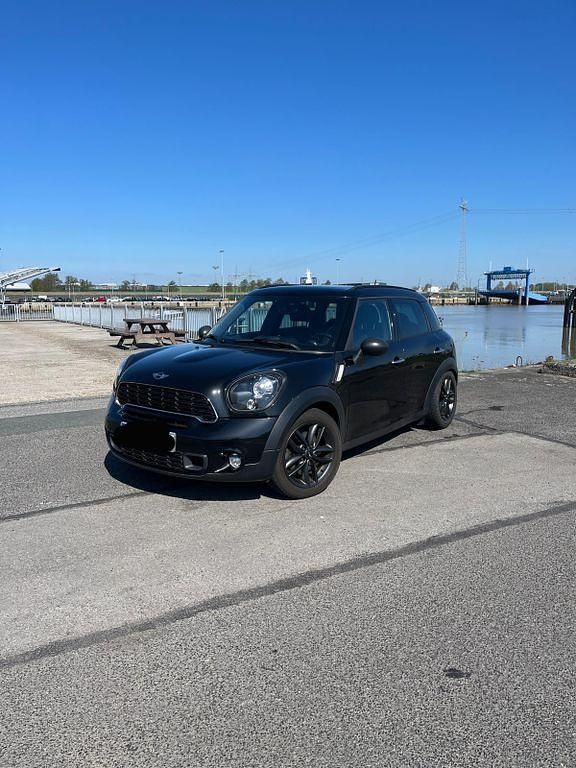 Schwarz Gebraucht 2011 Mini Cooper S Countryman SUV | 9.600 € (Fairer Preis) - Bild 1/4