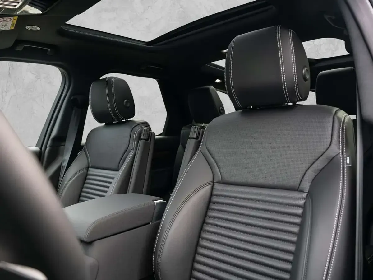 Gebraucht Land Rover Discovery S 249 PS (183 kW) 2026 Blau SUV