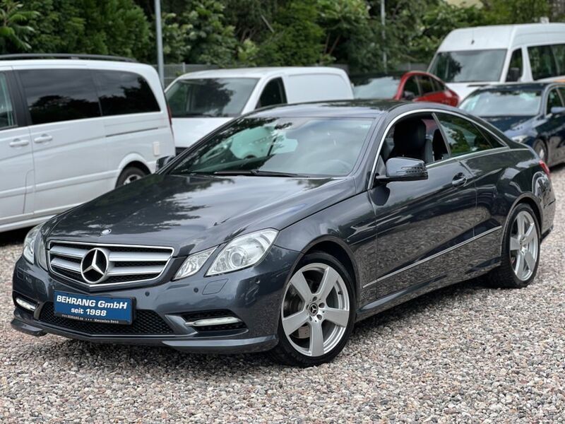 Grau Gebraucht 2013 Mercedes E250 Sport Coupé | 16.490 € (Fairer Preis) - Bild 1/4