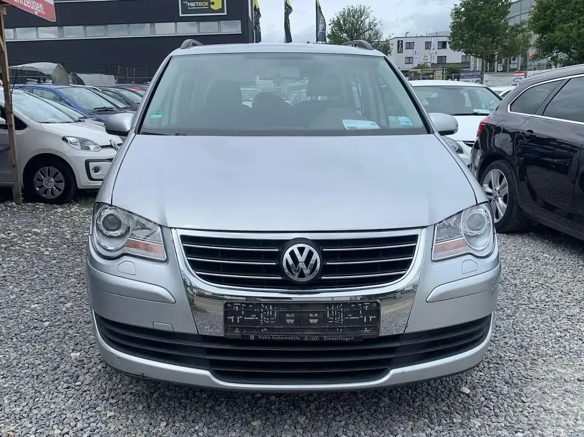Gebraucht VW Touran Trendline 105 PS (77 kW) 2007 Silber Van / Kleinbus