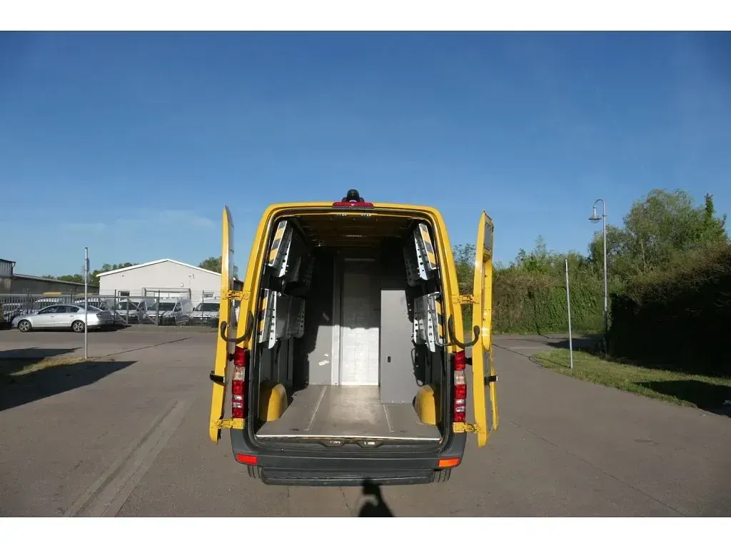 Occasion Mercedes Sprinter 143 ch (105 kW) 2017 Jaune Van