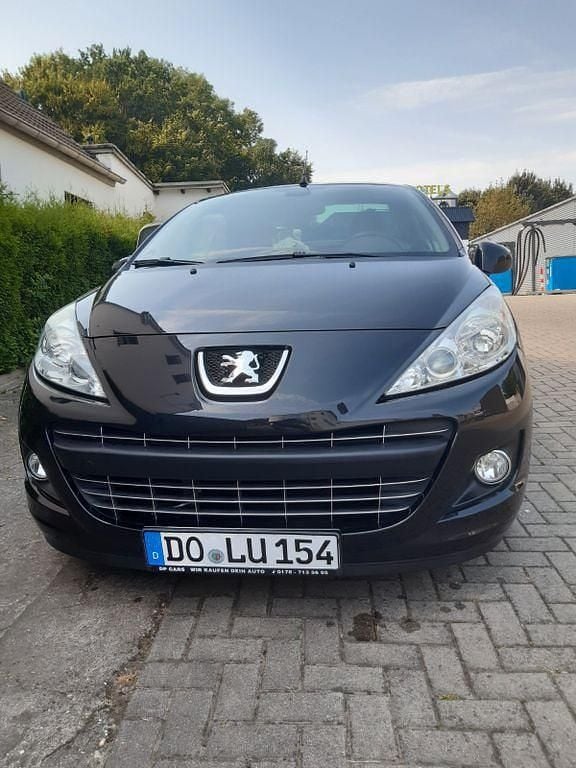 Gebraucht 2011 Peugeot 207 CC Platinum Cabrio | 2.900 € (Superpreis) - Bild 1/4