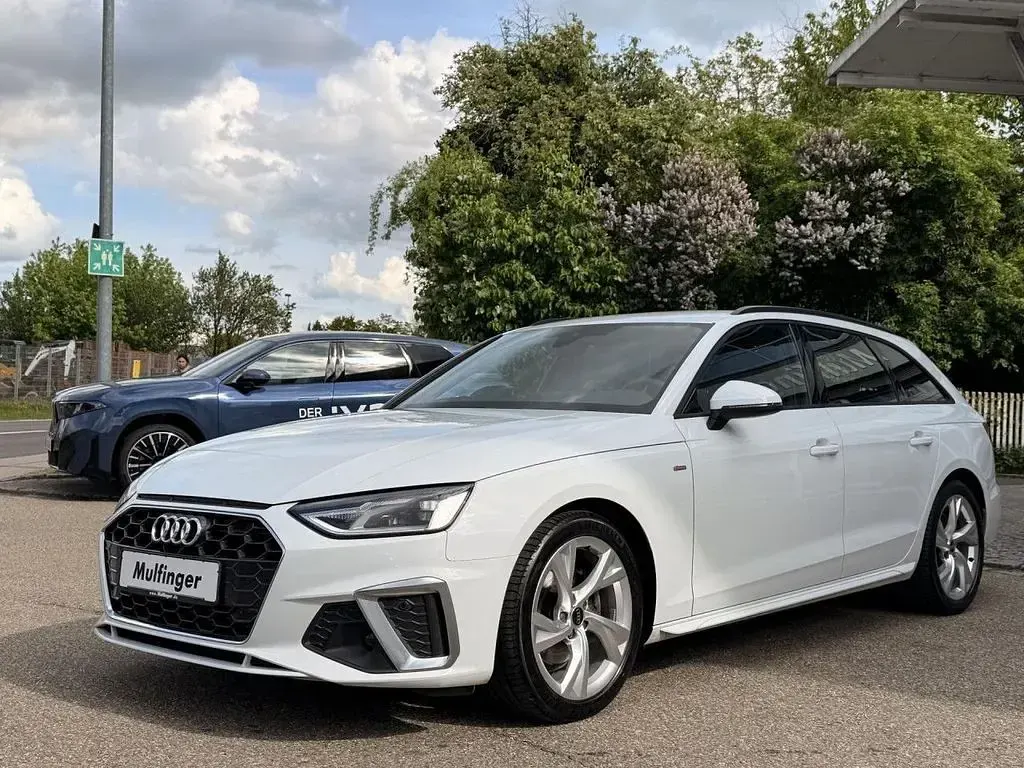 Gebraucht Audi A4 S-Line 150 PS (110 kW) 2024 Weiß Kombi