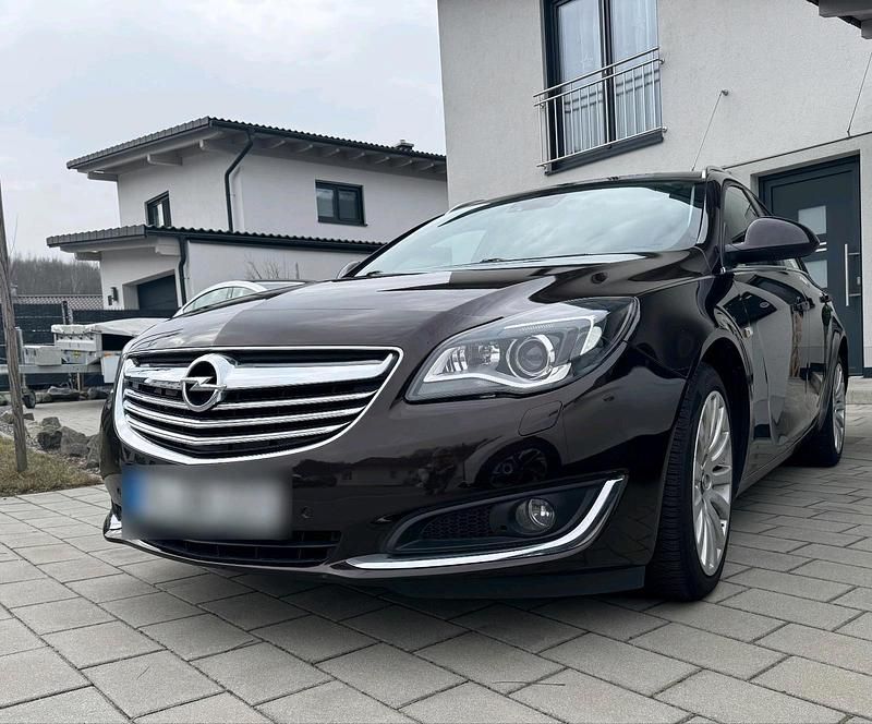 Gebraucht Opel Insignia 194 PS (142 kW) 2014 Braun Kombi