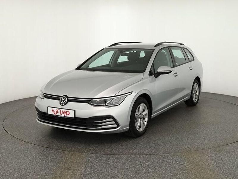 Gebraucht VW Golf VIII Life 150 PS (110 kW) 2023 Silber Kombi