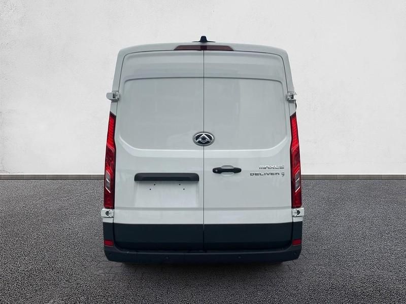 Gebraucht Maxus V90 147 PS (108 kW) 2024 Warm white exterior (solid) (weiß) Van