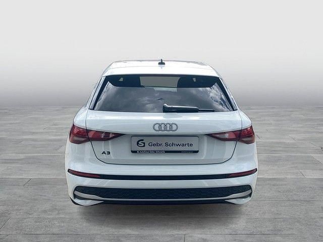 Gebraucht Audi A3 Advanced 116 PS (85 kW) 2025 Gletscherweiß metallic (metallic) Limousine