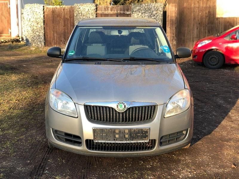Gebraucht Skoda Fabia Classic 60 PS (44 kW) 2008 Beige Limousine