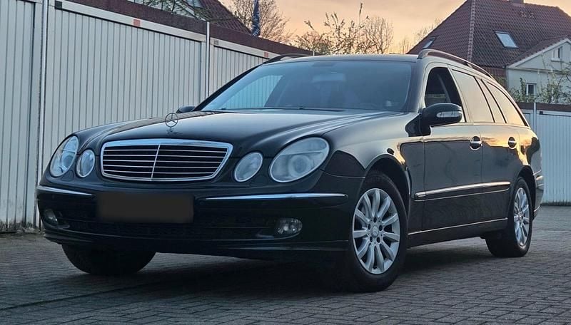 Gebraucht Mercedes E280 Avantgarde 190 PS (139 kW) 2005 Schwarz Kombi