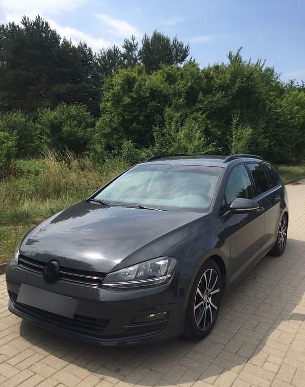 Gebraucht VW Golf VII Trendline 110 PS (80 kW) 2015 Grau Limousine