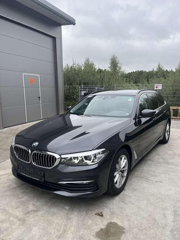 Gebraucht 2019 BMW 525 Luxury Line Kombi | 24.000 € (Guter Preis) - Bild 1/4