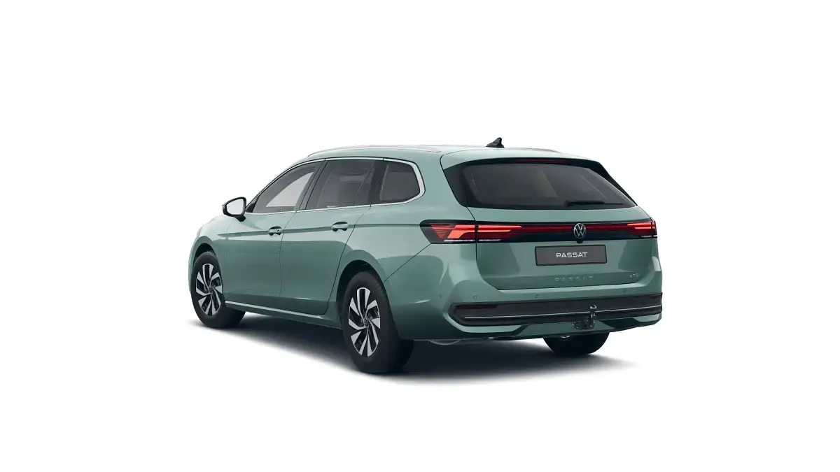 Gebraucht VW Passat Business 150 PS (110 kW) 2024 Maripositgrün metallic Kombi