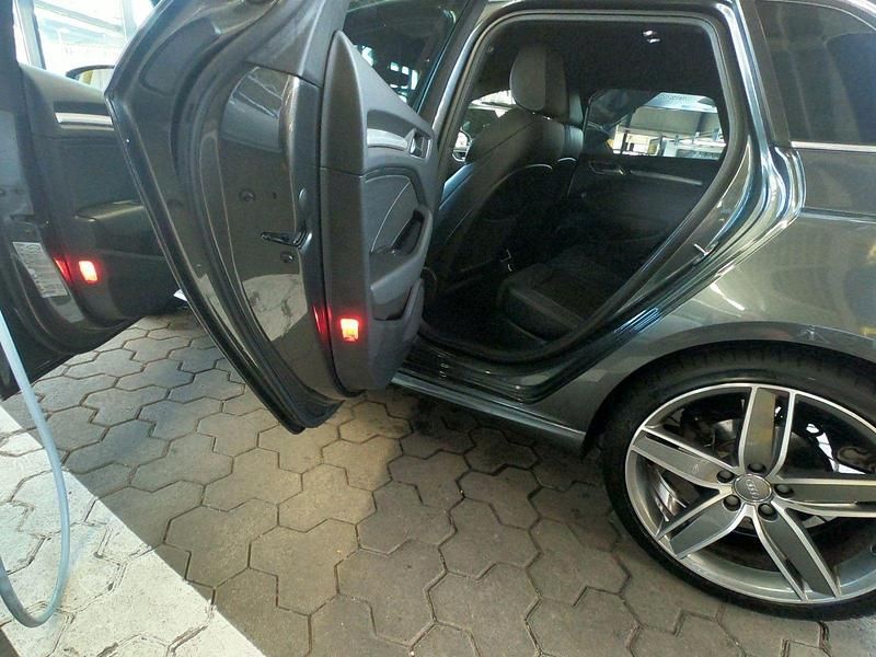 Gebraucht Audi A3 S-Line 150 PS (110 kW) 2016 Grau Limousine