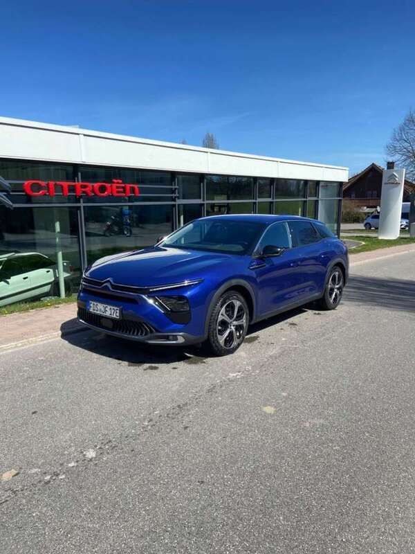 Blau Gebraucht 2022 Citroën C5 X Shine Limousine | 27.800 € (Fairer Preis) - Bild 1/4