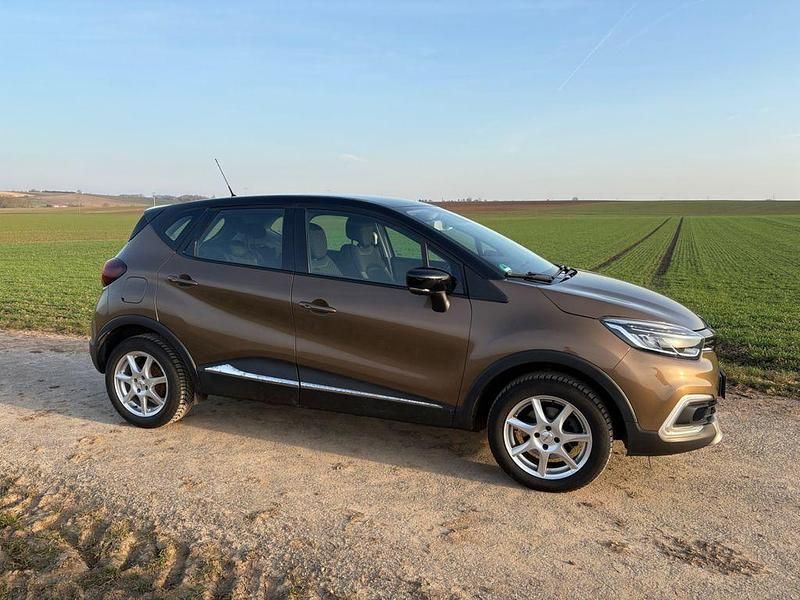 Gebraucht Renault Captur Crossborder 118 PS (86 kW) 2018 Braun SUV