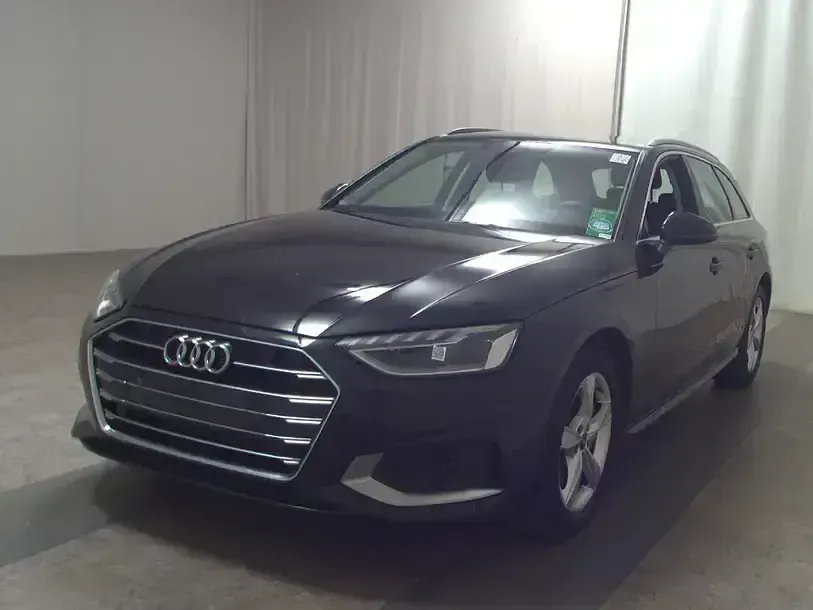 Gebraucht Audi A4 Advanced 204 PS (150 kW) 2022 Schwarz Kombi