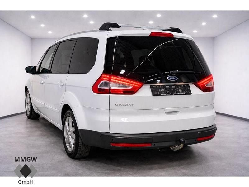Gebraucht Ford Galaxy Trend 140 PS (102 kW) 2014 Weiß Van / Kleinbus