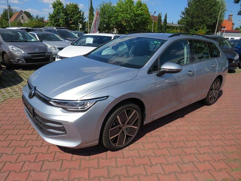 Gebraucht VW Golf VIII Edition 150 PS (110 kW) 2024 Schwarz Kombi