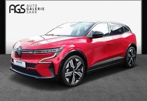 Dezir rot + black Gebraucht 2023 Renault Megane E-Tech Iconic Limousine | 26.990 € (Superpreis) - Bild 1/4