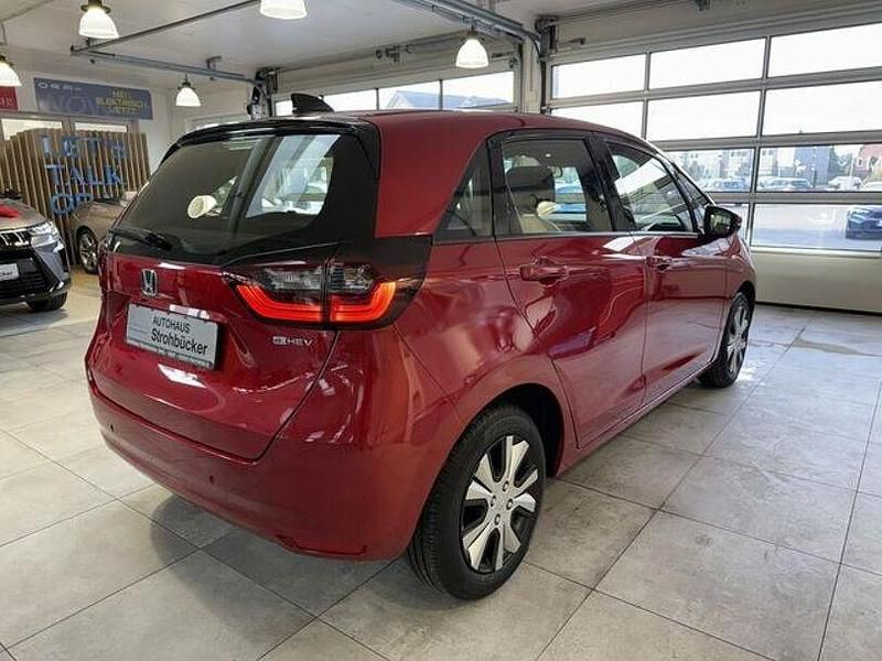 Gebraucht Honda Jazz Elegance 109 PS (80 kW) 2022 Premium crystal red Kleinwagen