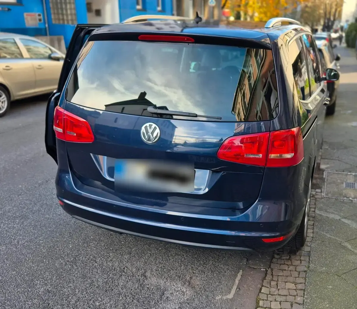 Brugt VW Sharan Highline 170 HK (125 kW) 2011 Blå MPV
