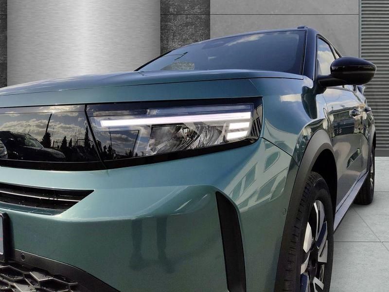 Neu Opel Frontera 145 PS (106 kW) 2026 Grün SUV