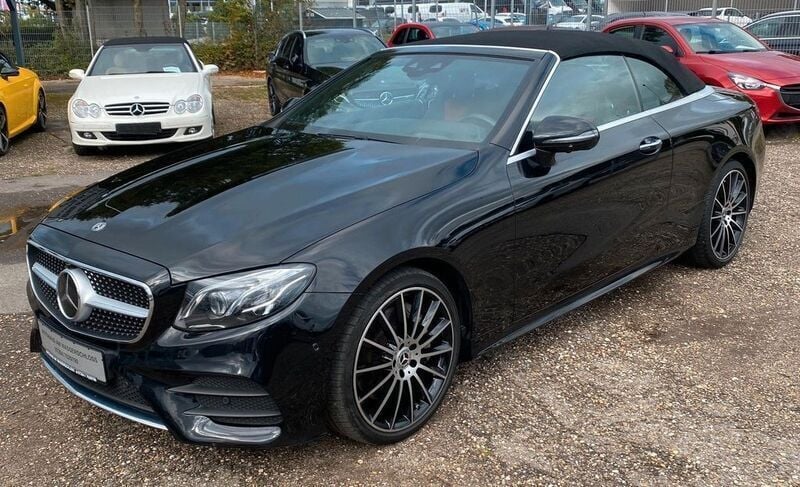 Obsidianschwarz metalliclack Gebraucht 2018 Mercedes E400 AMG Cabrio | 31.995 € (Superpreis) - Bild 1/4