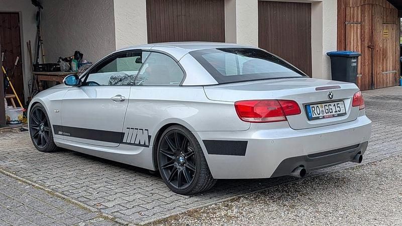 Silber Gebraucht 2007 BMW 335 Cabriolet Performance Cabrio | 19.950 € (Etwas zu teuer) - Bild 1/4