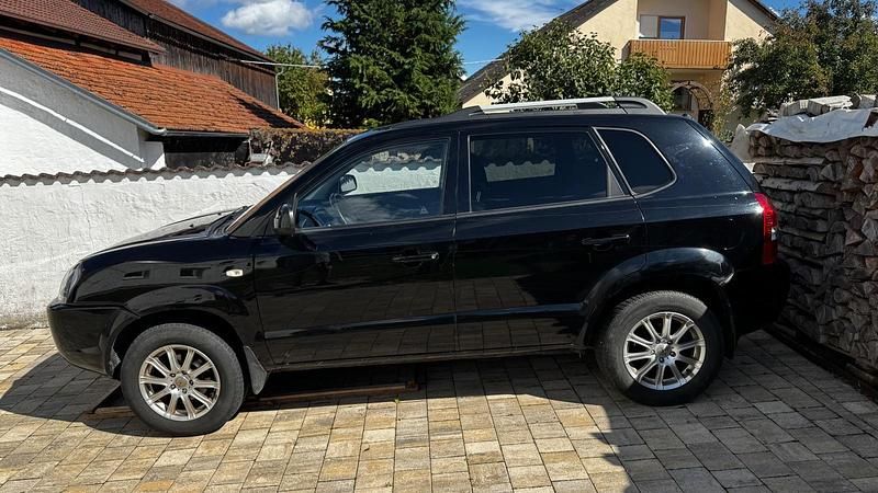 Schwarz Gebraucht 2008 Hyundai Tucson SUV | 2.500 € (Superpreis) - Bild 1/4
