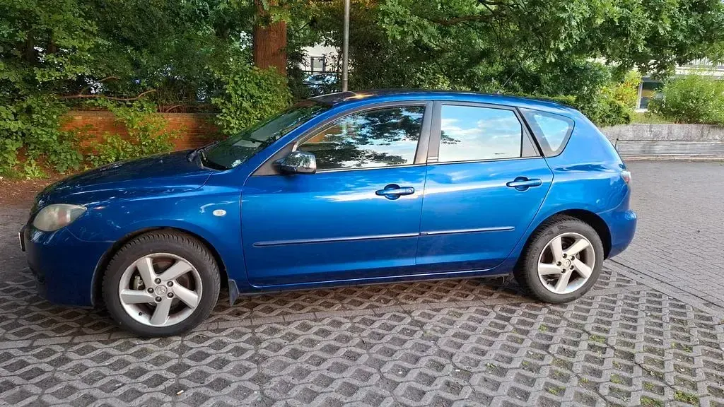 Gebraucht Mazda 3 Active Plus 105 PS (77 kW) 2007 Blau Limousine