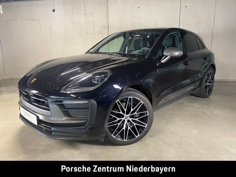 Tiefschwarzmetallic Gebraucht 2024 Porsche Macan SUV | 80.490 € - Bild 1/4
