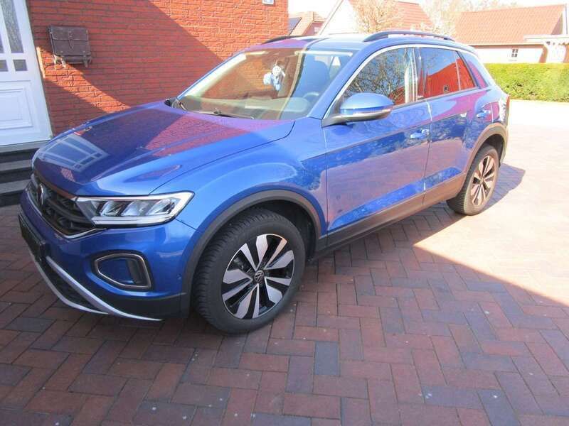 Blau Gebraucht 2023 VW T-Roc Move SUV | 26.999 € (Guter Preis) - Bild 1/4