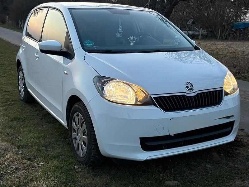 Gebraucht Skoda Citigo 60 PS (44 kW) 2013 Weiß Kleinwagen