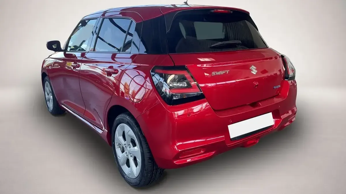 Gebraucht Suzuki Swift Comfort 83 PS (61 kW) 2025 Rot Kleinwagen