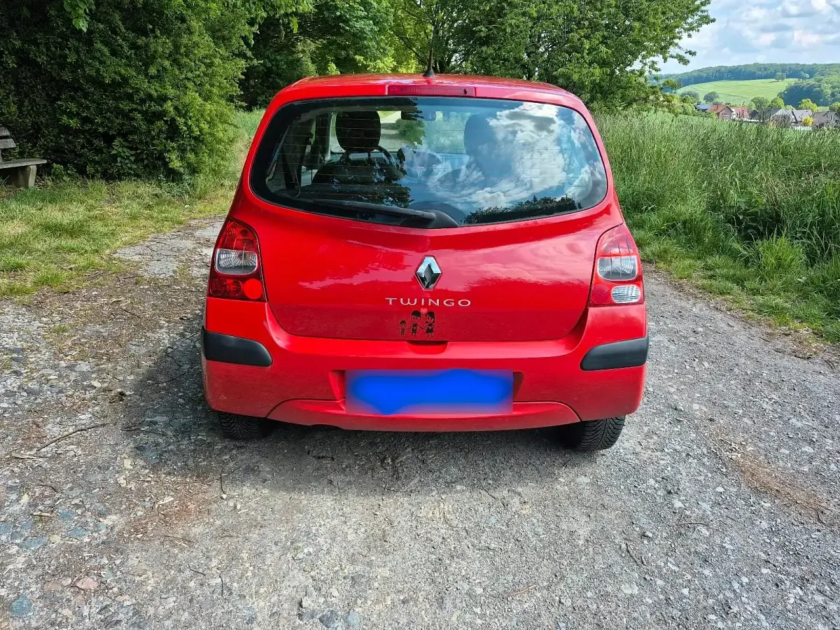 Gebraucht Renault Twingo 58 PS (42 kW) 2008 Rot Kleinwagen
