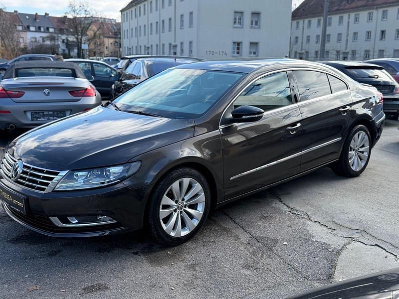 Second-hand VW CC 177 CP (130 kW) 2013 Negru Berlinǎ