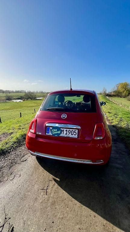 Gebraucht Fiat 500 Lounge 69 PS (50 kW) 2017 Rot Kleinwagen