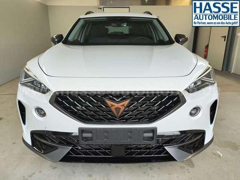 Gebraucht Cupra Formentor 190 PS (139 kW) 2022 [2y2y] nevada weiß meta... SUV