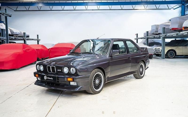 Gebraucht BMW M3 215 PS (158 kW) 1989 Blau Limousine