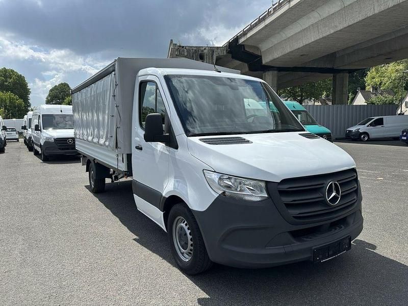 Gebraucht Mercedes Sprinter 143 PS (105 kW) 2020 Arktikweiss Van